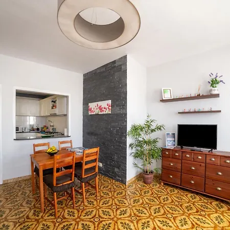 بيت للعطل Vintage Style Near The لوس سيلوس